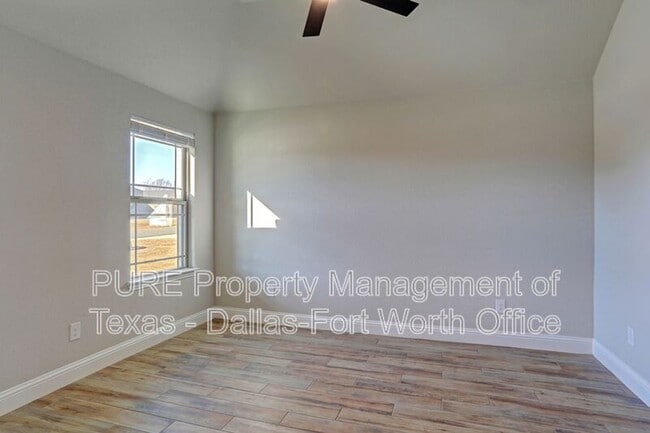 Building Photo - 807 Mary Lee Ln