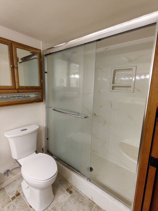 Building Photo - Your Next Home in the Heart of Richland — ...