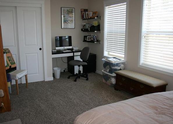 Building Photo - Spacious & Beautiful Home in Great Locatio...