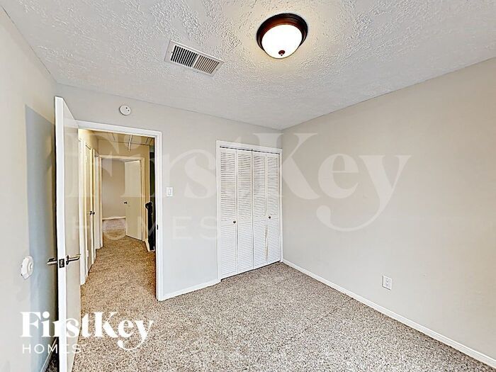 Building Photo - 22826 Provincial Blvd