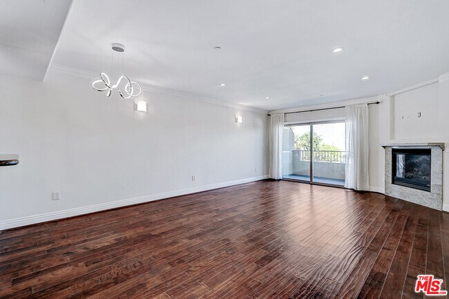 Building Photo - 1520 S Shenandoah St