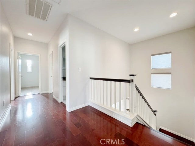 Building Photo - 39 Eaglecreek