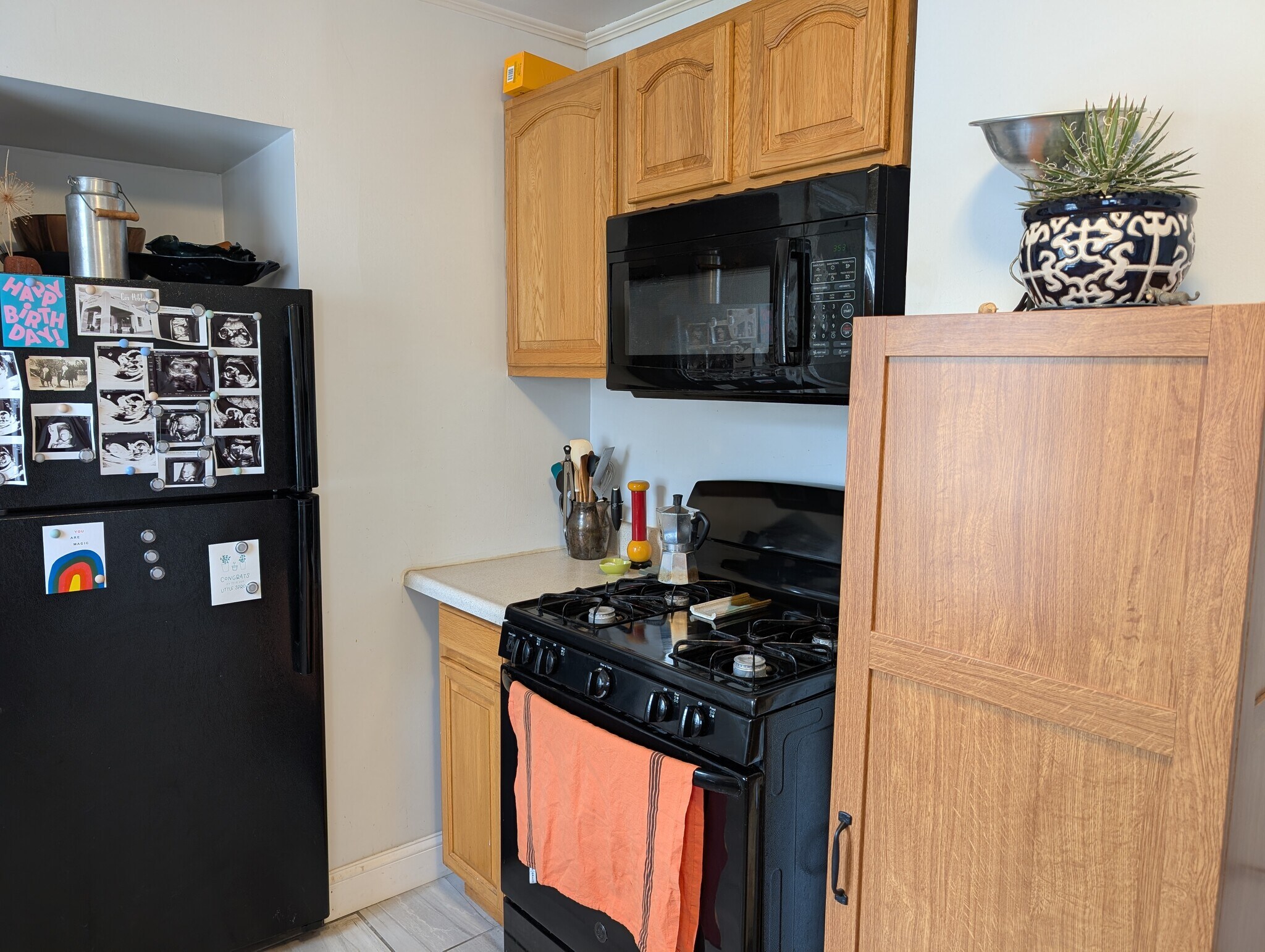 Kitchen - 36R Otis St
