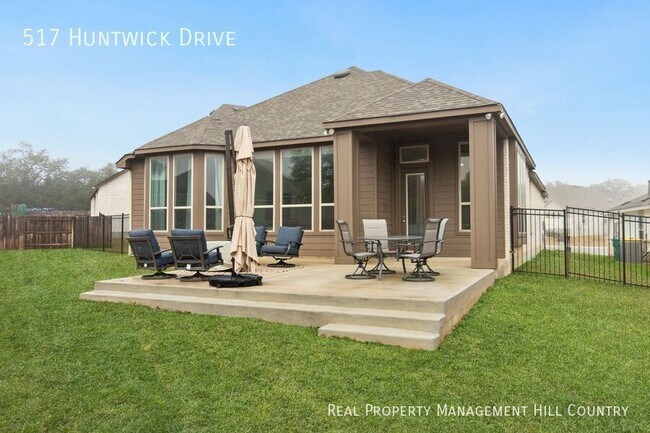 Building Photo - 517 Huntwick Dr