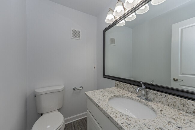 Floorplan - Indian Creek Apartments and Townhomes