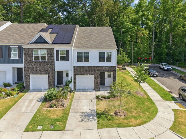 Building Photo - 1117 Dakine Dr