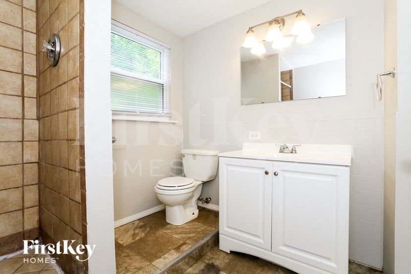 Building Photo - 11526 Framingham Dr