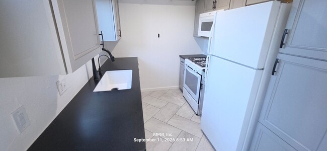 Building Photo - 714 Tanner Dr
