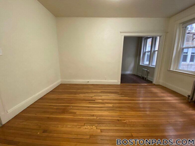 Building Photo - 1167 Boylston St