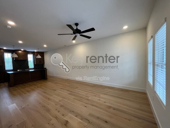 Building Photo - 1064 Amelia Ct