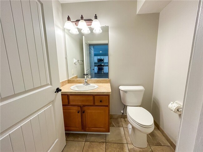 Building Photo - 0 Traditions Pl