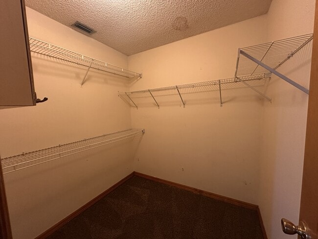 Building Photo - 13502 SW 43rd Cir