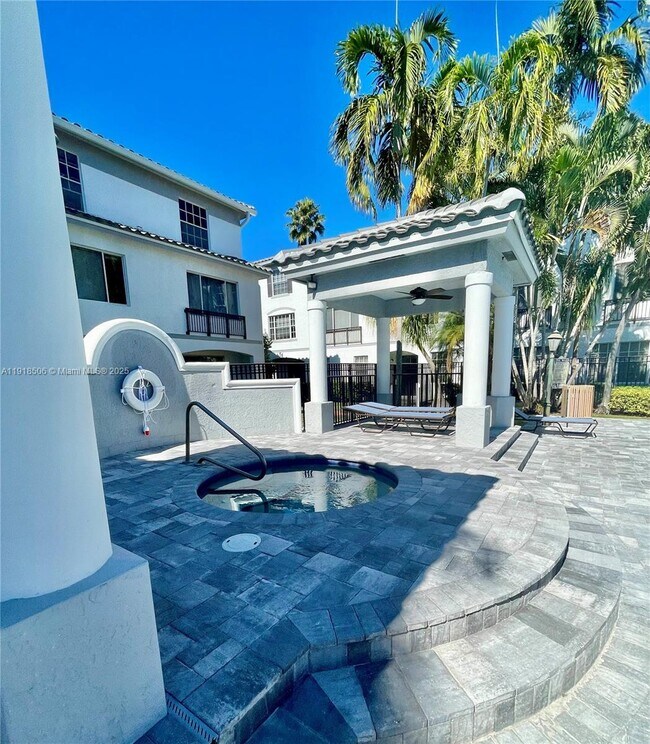 Building Photo - 745 SW 148th Ave