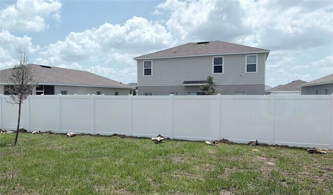 Building Photo - 1511 Finnigan Cir