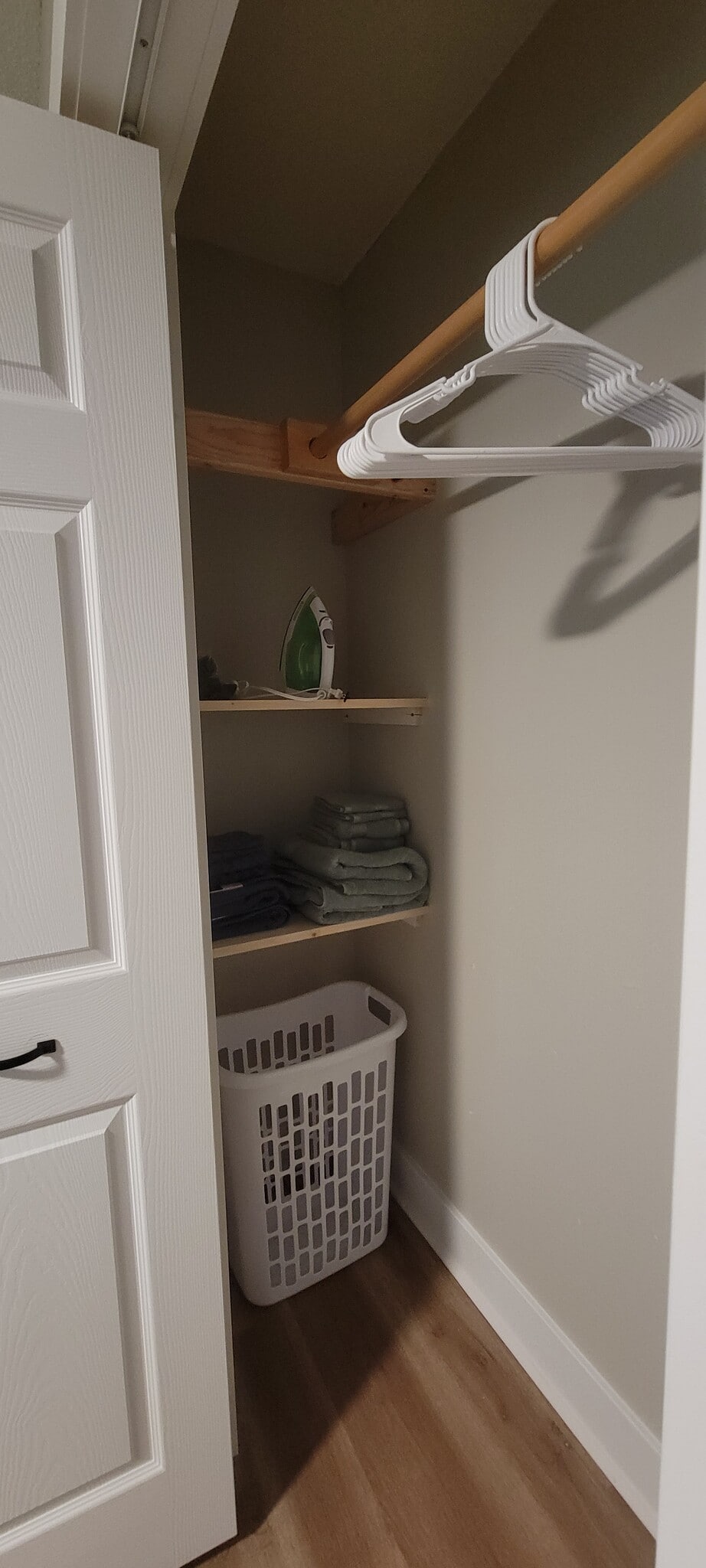 Building Photo - 405 Blyth Rd