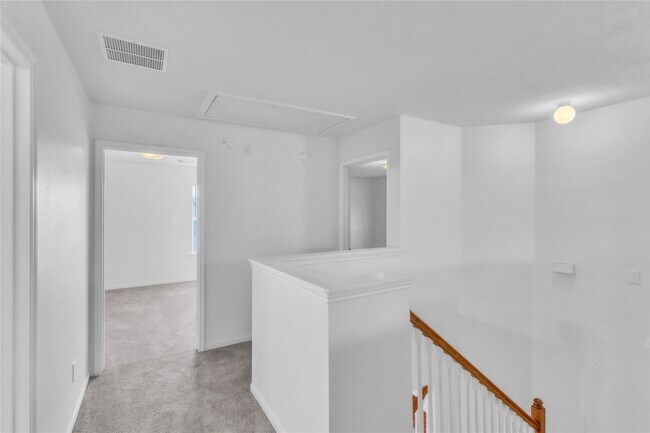 Building Photo - 18027 Oak Orchard Lane