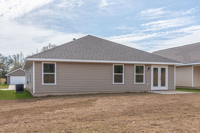Building Photo - 5797 Guinevere Ln