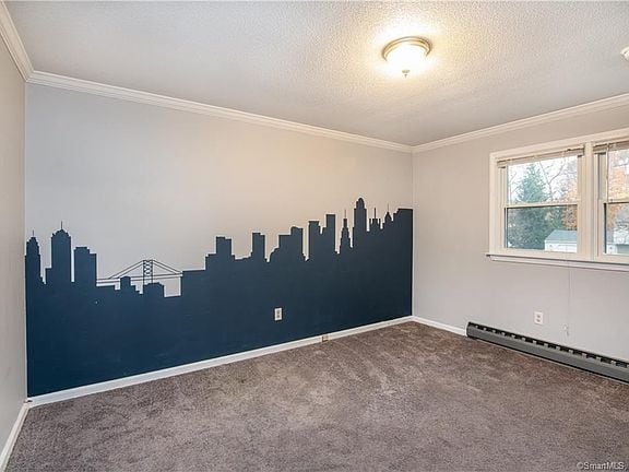 Building Photo - 7 Black Birch Rd