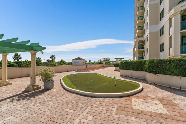Building Photo - 3630 Gardens Pkwy