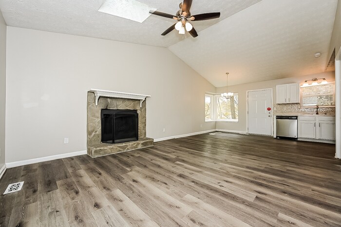 Building Photo - 1545 Cherry Hill Rd SW