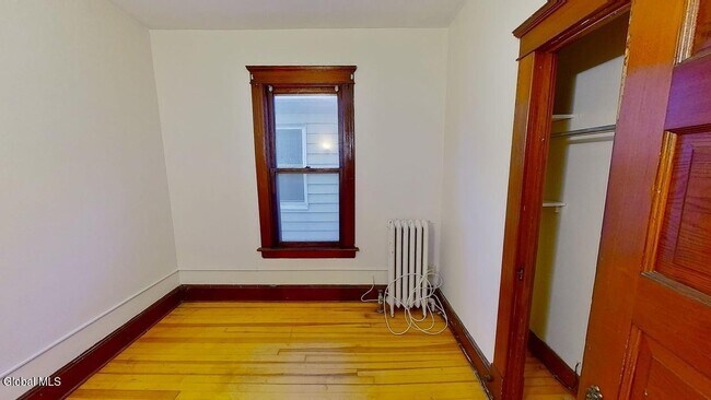 Building Photo - 11 Alden Ave