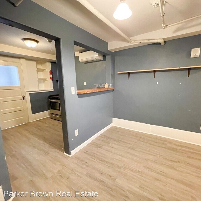 Building Photo - 1 br, 1 bath House - 86 B Street #11
