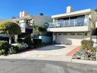 Building Photo - 127 Seaspray Way