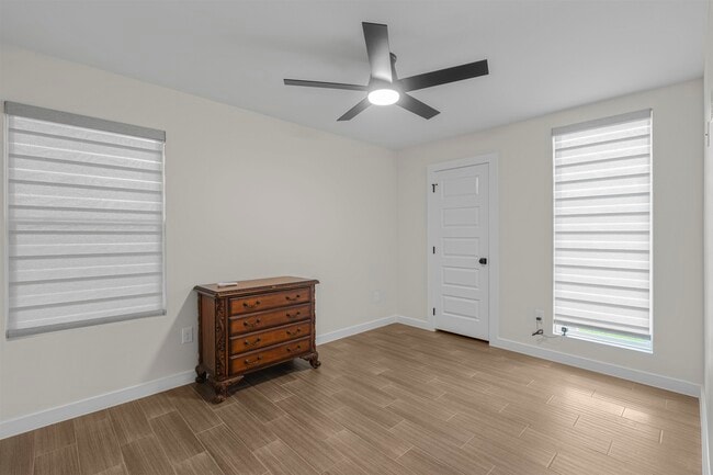 Building Photo - 9812 Caddo Lp