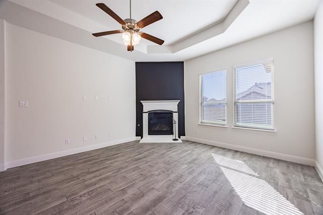 Building Photo - 4037 Woodford Dr