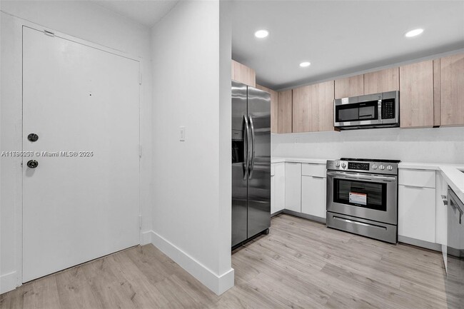 Building Photo - 11225 SW 88th St
