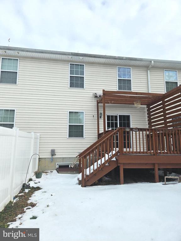 Building Photo - 73 Medal Way