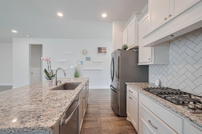 Building Photo - 6906 Montclair Colony Trl