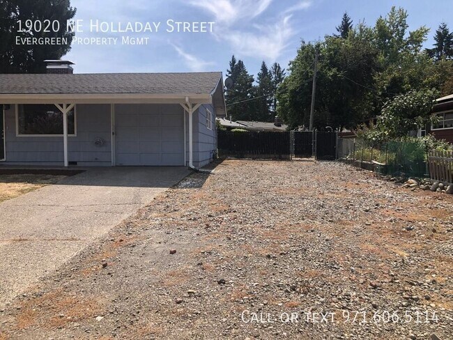 Building Photo - 19020 NE Holladay St