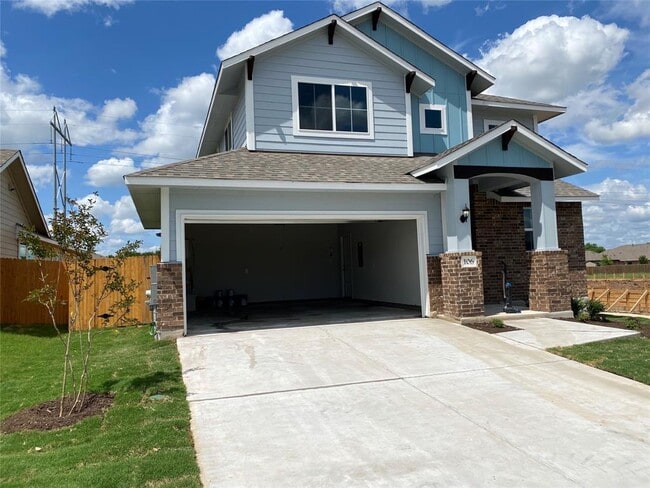 Building Photo - 106 Crooked Trail