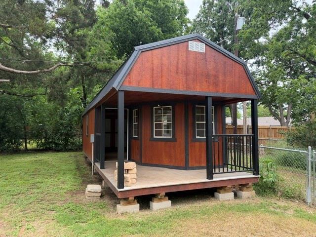 Building Photo - 1311 Manor Dr