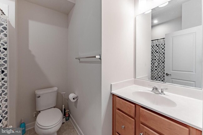 Building Photo - 2503 Emerald Branch Dr