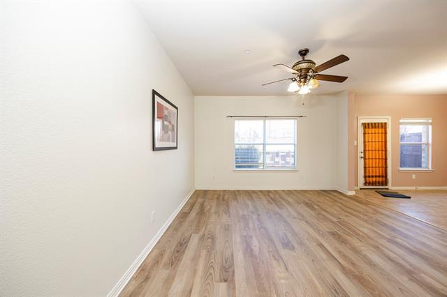 Building Photo - 8722 Bigelow Dr