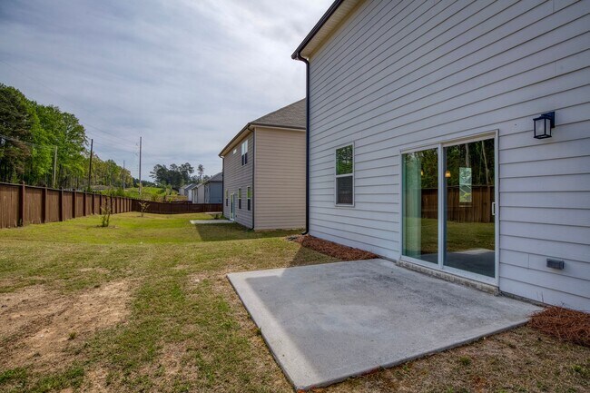 Building Photo - Minutes to Downtown Dawsonville, Rock Creek Park & More—Welcome Home