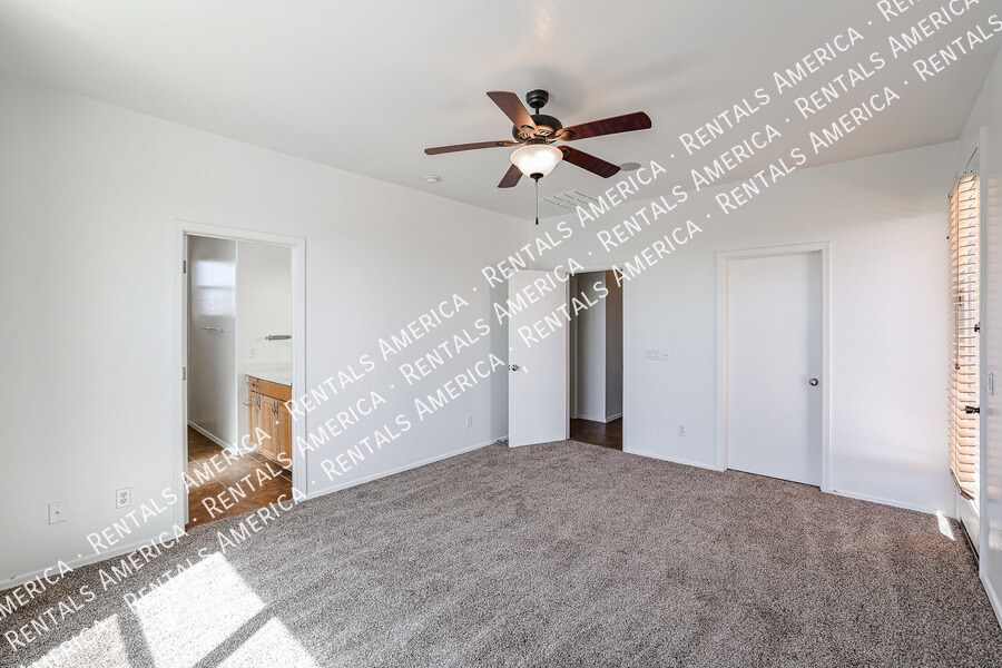 Building Photo - 4635 W Burgess Ln