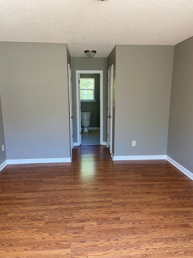 Building Photo - New For Rent in Grayson Valley!