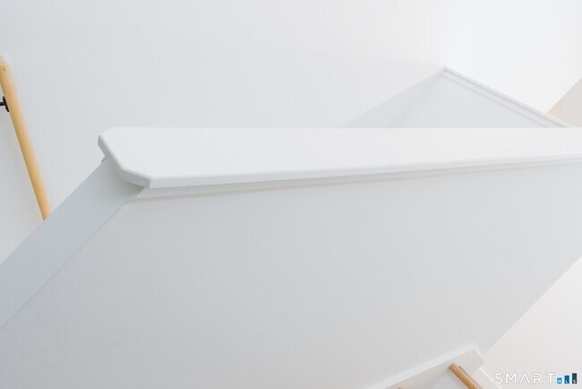 Building Photo - 28 Townsend St