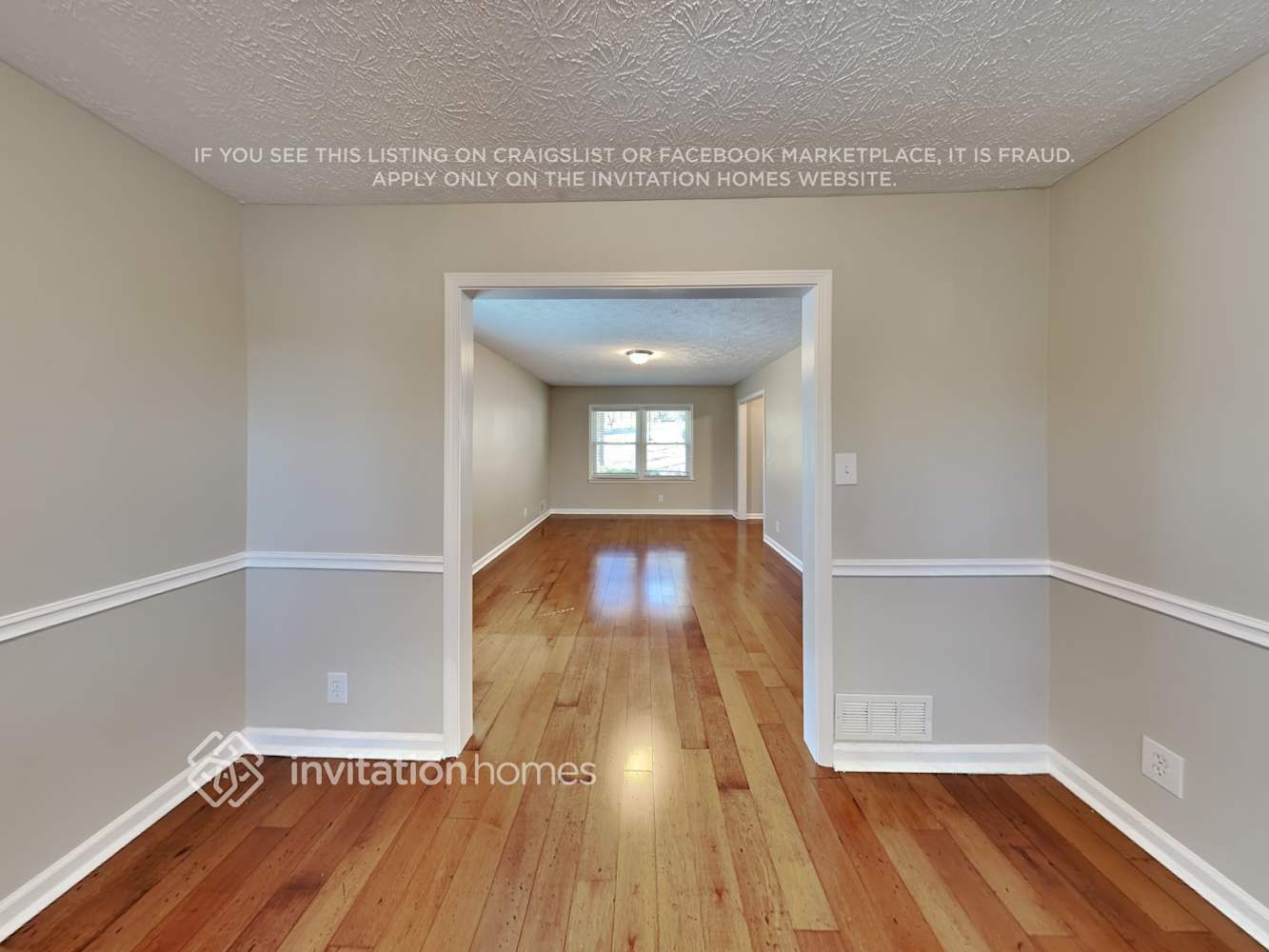 Building Photo - 1022 Williamsburg Ct NW