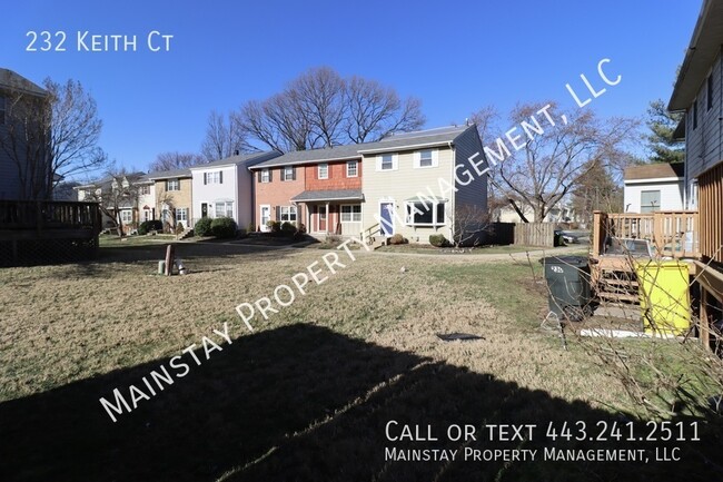 Building Photo - Updated 3 Bedroom Townhome in Millersville...