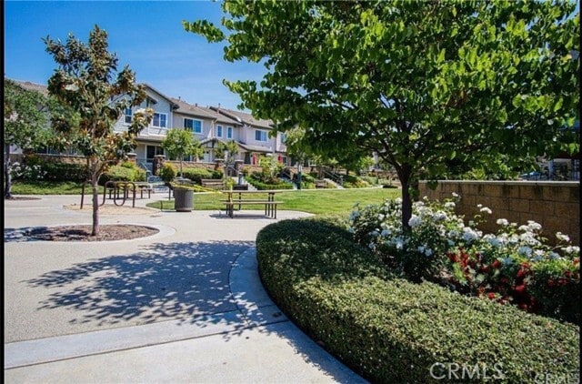 Building Photo - 9441 Barstow Dr