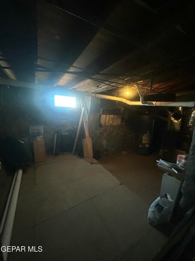 Building Photo - 1546 Upson Dr