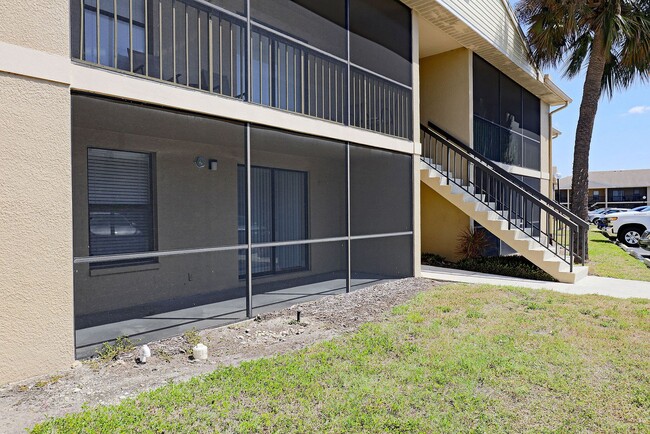 Building Photo - Mystic Gardens 5327-2707