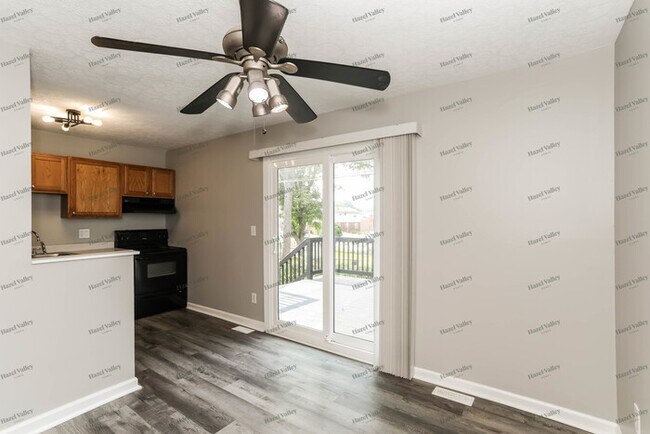Building Photo - 816 Suncreek Ct
