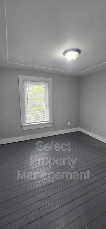 Building Photo - 1726 Tecumseh St