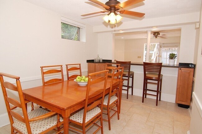 Building Photo - 39 Ellery St