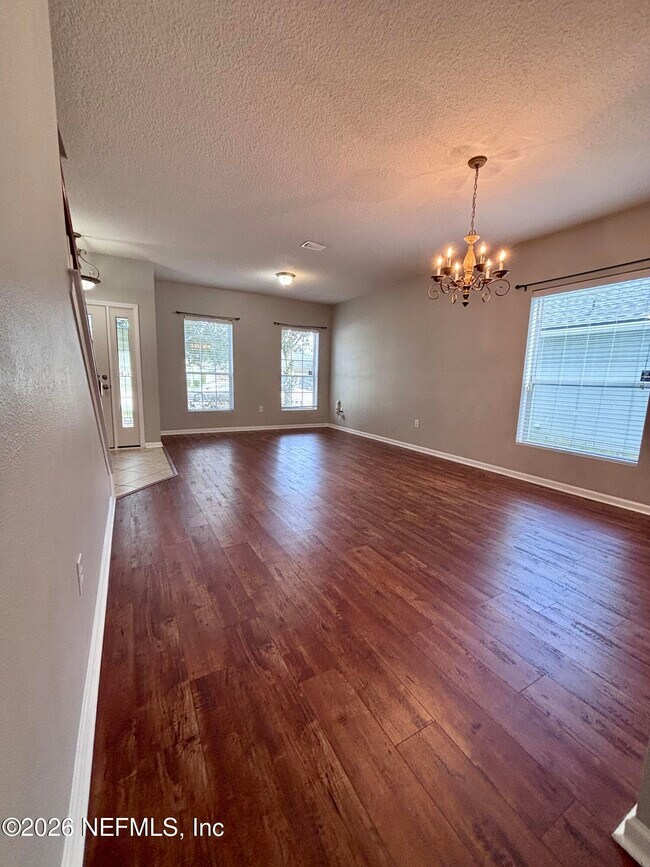 Building Photo - 121 Mahogany Bay Dr